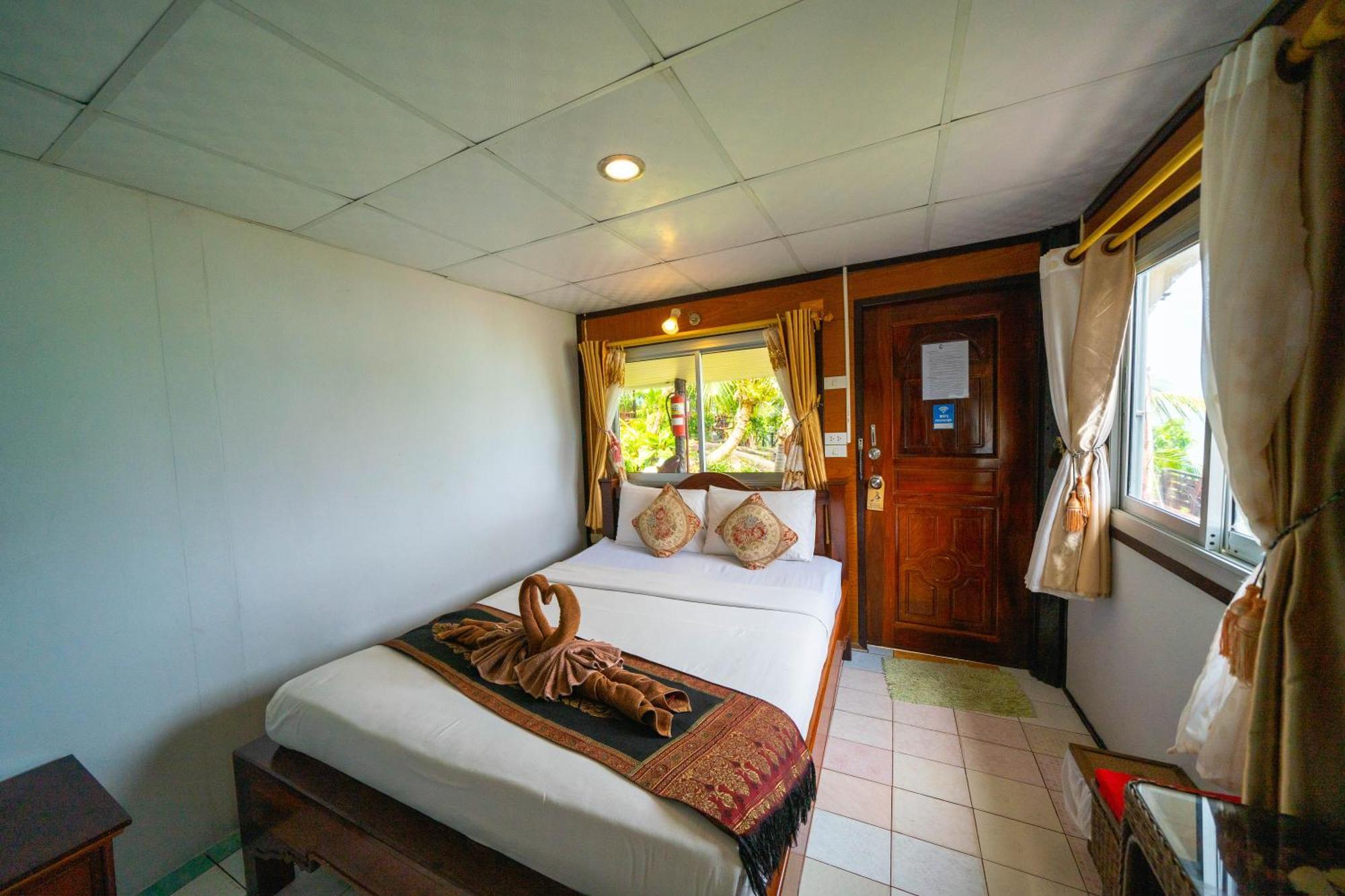 Tongta Phaview Resort Ko Samet Extérieur photo